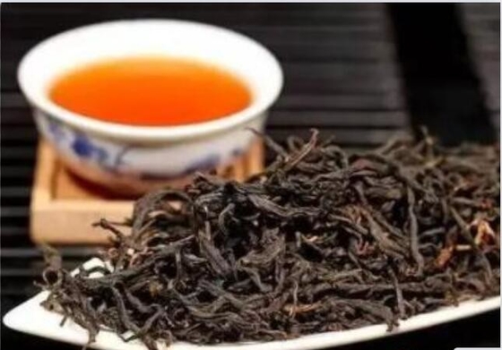 Gümüş junmei yaban çayının çay filizidir.
