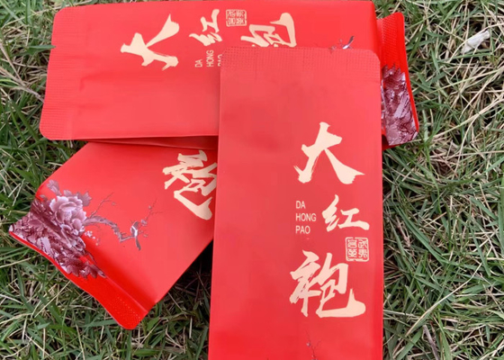 Koyu kahverengi Dahongpao Çayı - 2-3 Yıl raf ömrü Biralama sıcaklığı 90-95°C